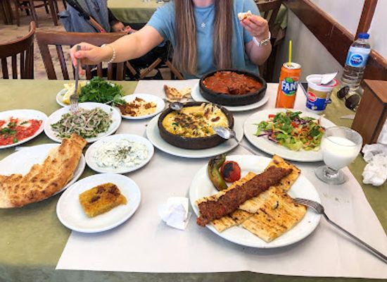 turkiye/adana/restaurant/oz-asmaalti-kebap-salonu
