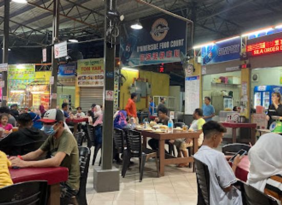 malaysia/kota-kinabalu/restaurant/d-riveside-food-court