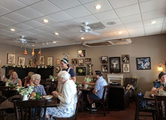 south-carolina/midlands/restaurant/momma-rabbit-s-nibbles-and-sips