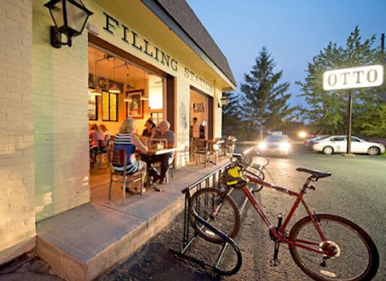 maine/south-portland/restaurant/otto