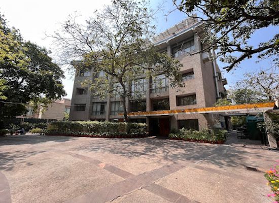india/delhi/lodhi-gardens/restaurant/iic-annexe
