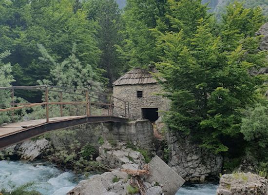 albania/valbona-valley-national-park/restaurant/mulliri-i-vjeter-i-valbones