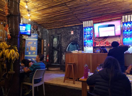 ecuador/galapagos-islands/restaurant/la-pausa