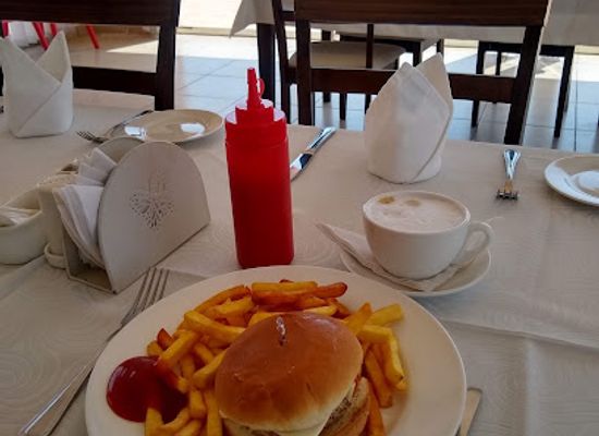 saudi-arabia/yanbu/restaurant/the-cove-restaurant