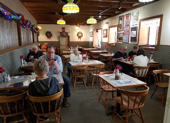 kansas/smoky-hills/restaurant/pheasant-run