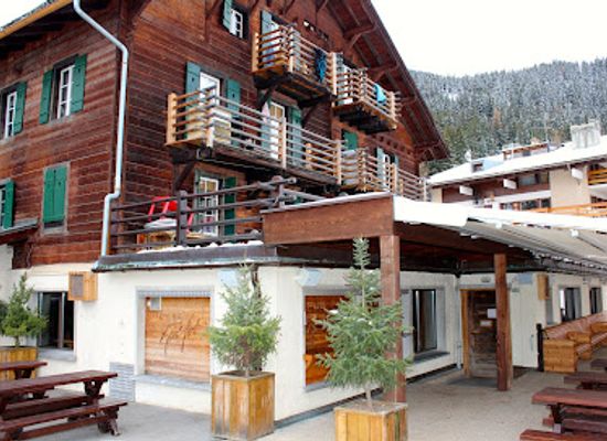 switzerland/verbier/restaurant/pub-mont-fort