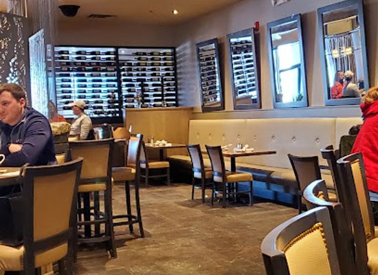 kansas/lawrence/restaurant/j-wilson-s