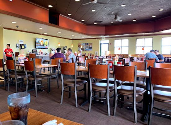 oklahoma/red-carpet-country/restaurant/denny-s