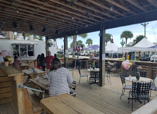 florida/destin/restaurant/the-harbor-tavern
