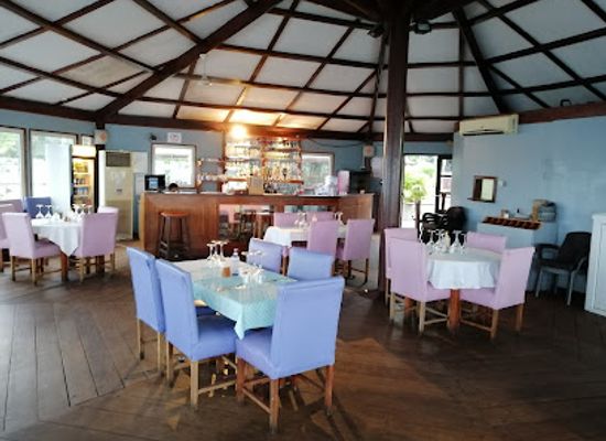 gabon/ogooue-maritime-province/restaurant/le-colin-s