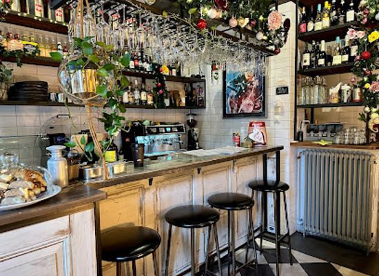 sweden/linkoping/restaurant/ammos-creperie-drinks
