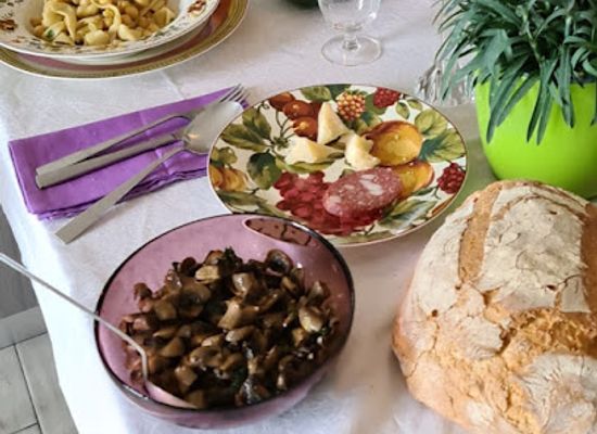 lithuania/utena/restaurant/malunas-v-mieliauskienes-viesojo-maitinimo-istaiga