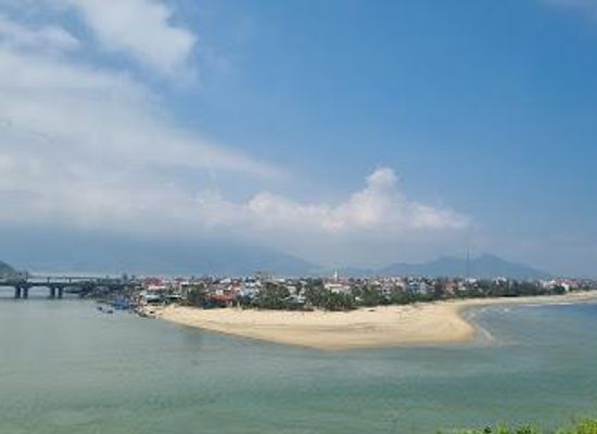 vietnam/da-nang/restaurant/he-thong-mi-cay-hot-hot