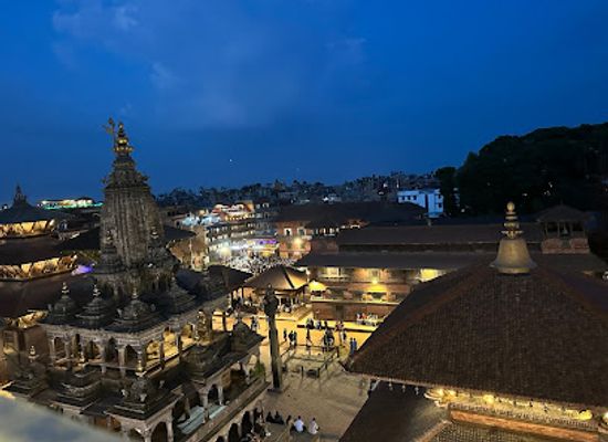 nepal/patan/mahabouddha-temple/restaurant/mo-mo-king-rooftop