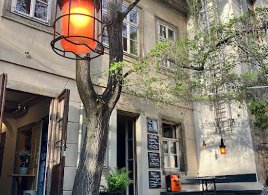 germany/dresden/neustadt/restaurant/raskolnikoff-restaurant-und-pension