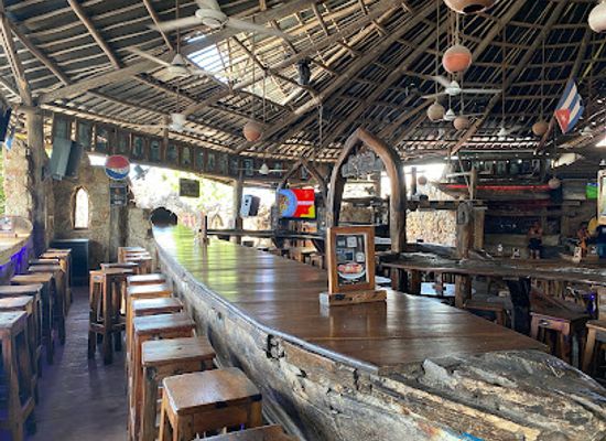 tanzania/rift-valley/restaurant/samaki-samaki-restaurant