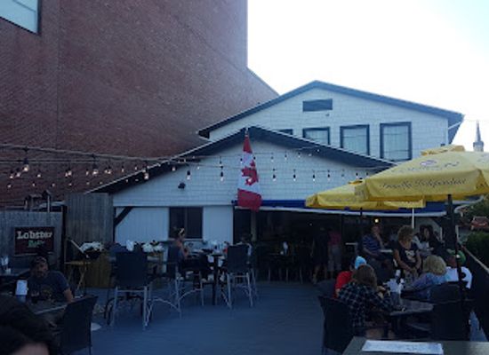 canada/maritimes/restaurant/brakish