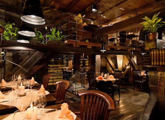 czechia/prague/new-town/restaurant/restaurant-zvonice