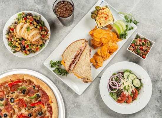 arkansas/pine-bluff/restaurant/saracen-express