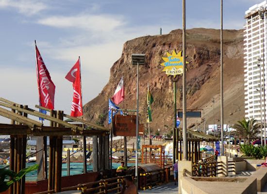 chile/arica-and-parinacota-region/restaurant/restaurant-tuto-beach