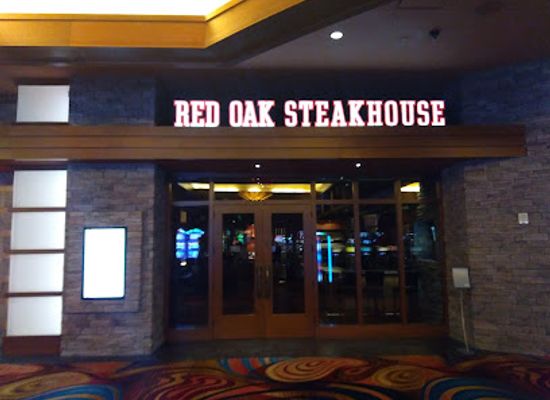 oklahoma/great-plains-country/restaurant/red-oak-steakhouse
