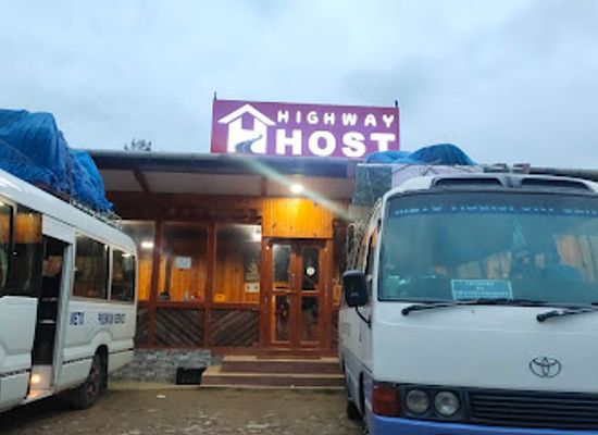 bhutan/bumthang/restaurant/high-way-host