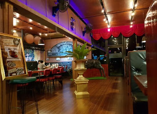 thailand/chiang-rai/restaurant/hungry-wolf-s-steak-ale-house