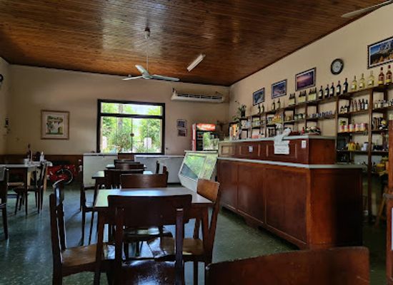 paraguay/guaira-forest/restaurant/tirol-restaurant