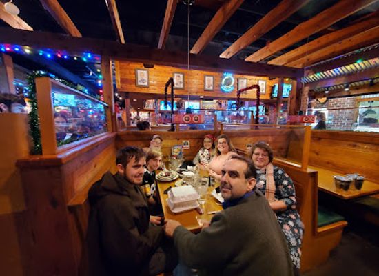 missouri/current-river/restaurant/texas-roadhouse