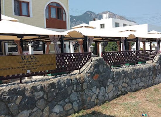 cyprus/kyrenia/lapta/restaurant/veni-vici