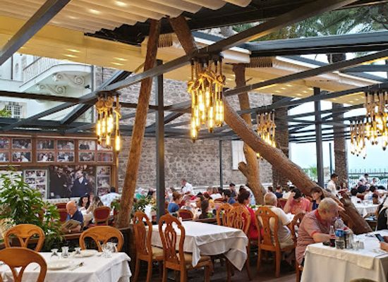 turkiye/izmir/restaurant/tavaci-recep-usta-alsancak-izmir
