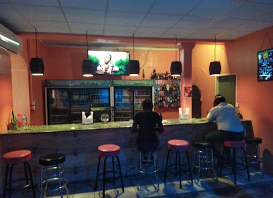 antigua-and-barbuda/st-john-s/restaurant/redgate