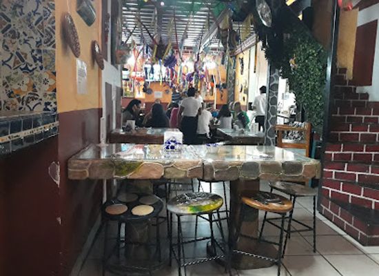 mexico/queretaro/restaurant/las-deliciosas-gorditas-del-portal