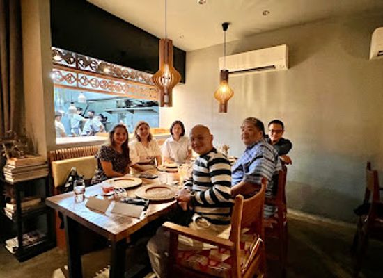 philippines/luzon/restaurant/hapag