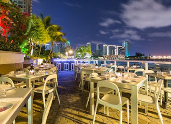 florida/miami/downtown-miami/restaurant/crazy-about-you