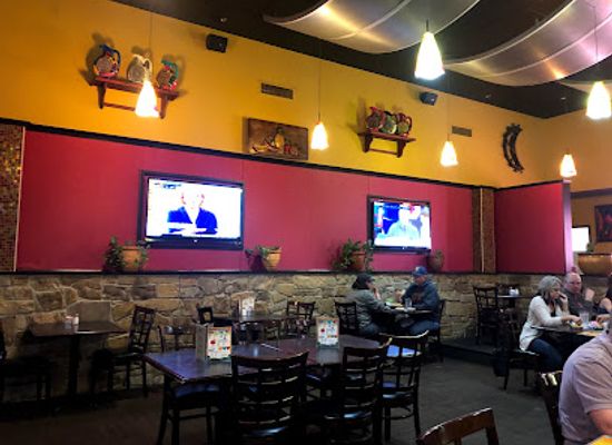 kansas/hutchinson/restaurant/cancun-mexican-grill