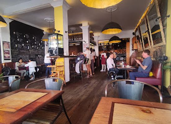 madagascar/atsinanana/restaurant/la-petite-brasserie