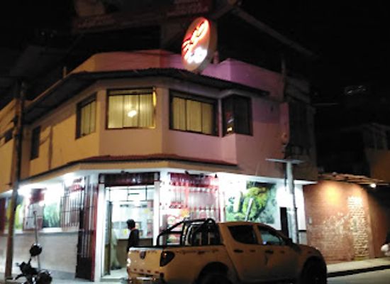 peru/cajamarca/restaurant/300-grill-bar