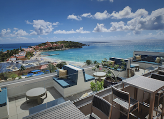 sint-maarten/little-bay-beach/restaurant/mix-at-oceans