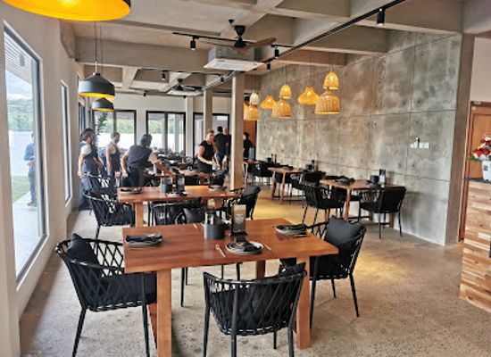 brunei/mukim-labu/restaurant/braai