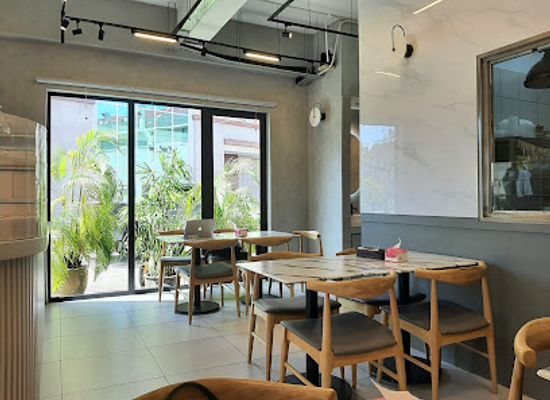 brunei/brunei-muara-district/restaurant/nouri