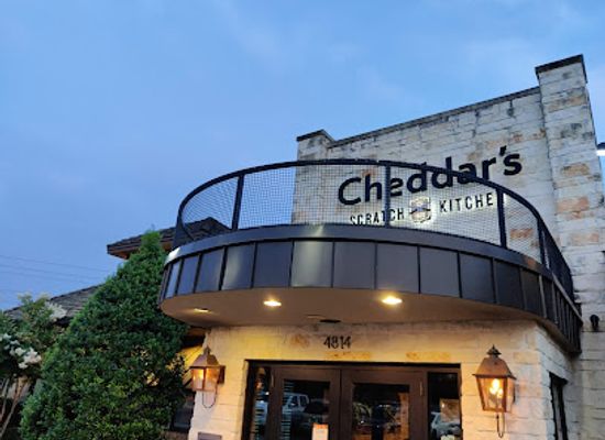 virginia/roanoke/restaurant/cheddar-s-scratch-kitchen