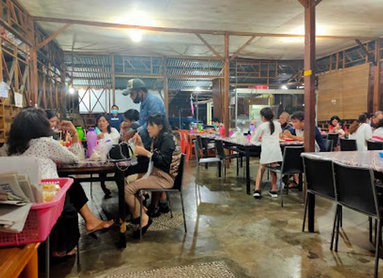 indonesia/north-sulawesi/restaurant/pasti-kenyang-resto
