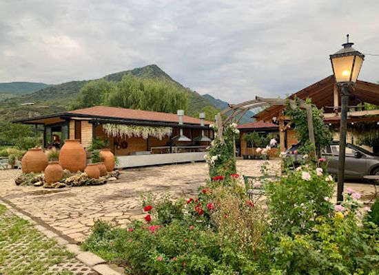 georgia/mtskheta-mtianeti/restaurant/cafe-floria
