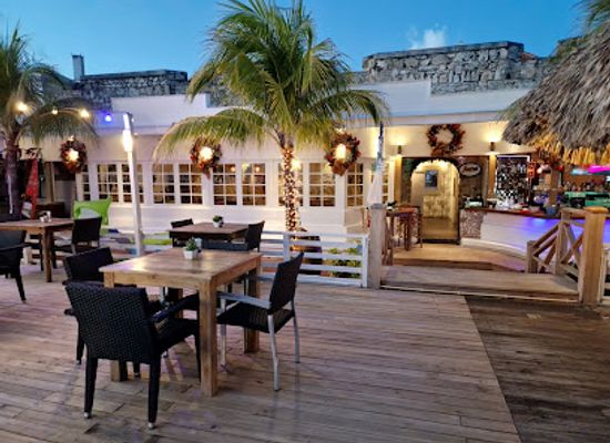 curacao/otrobanda/restaurant/dal-toro-restaurant