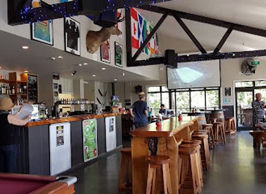 new-zealand/waitomo-caves/restaurant/tomo-bar-eatery