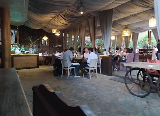 haiti/pic-la-selle/restaurant/magdoos-restaurant