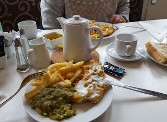 united-kingdom/peeblesshire/restaurant/jim-jack-s-fish-chips-peebles