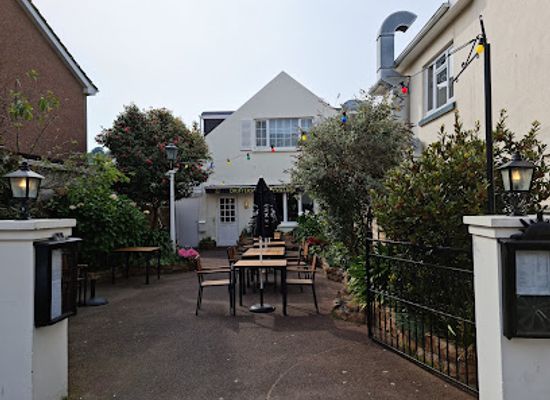 jersey/gorey-harbour/restaurant/the-kitchen
