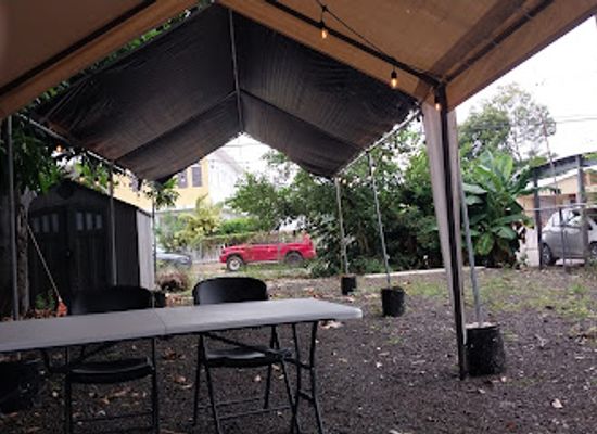 puerto-rico/mona-island/restaurant/isla-estrella-food-truck